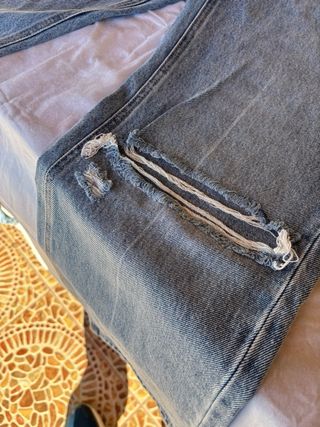 Pantalón vaquero mujer corte moderno