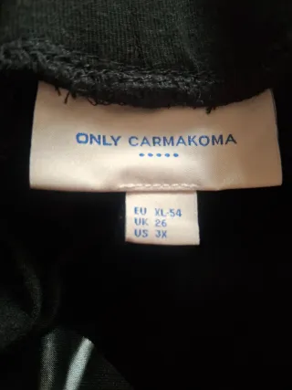 Leggings negros Talla 54. Medidas en descripción