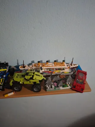 Lote de Legos: Barco, Coches y Casas
