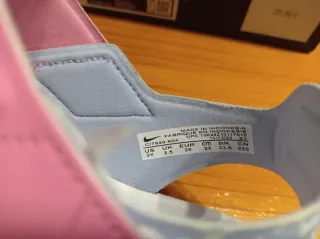 Nike Jordan Flare Niña Rosa y Azul