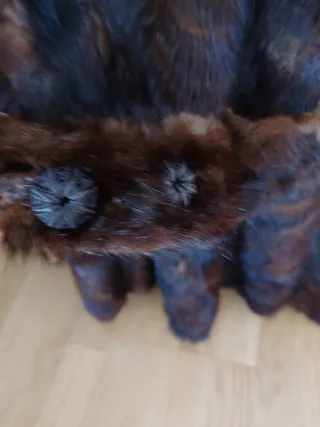 Chaquetón de piel marrón