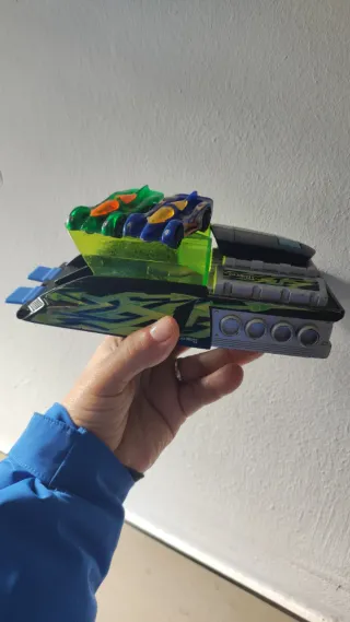 16 Coches + Lanzador HOTWHEELS original