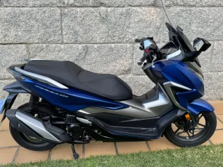 Honda Forza 350 Maxiscooter Pocos Kms
