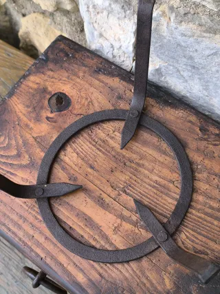 Trébede antiguo forja 16cm