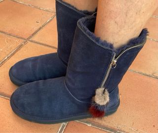 Botas australianas piel azul marino con cremallera