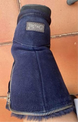 Botas australianas piel azul marino con cremallera