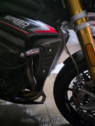 Triumph Speed Triple 1200RS Carbono & Full Extras