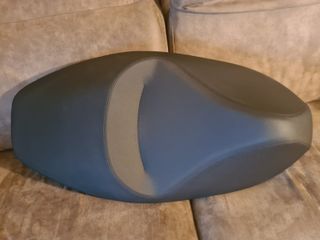 Sella ORIGINALE Piaggio Beverly 300 Deep Black