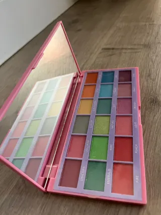 Maquillaje infantil Martinelia