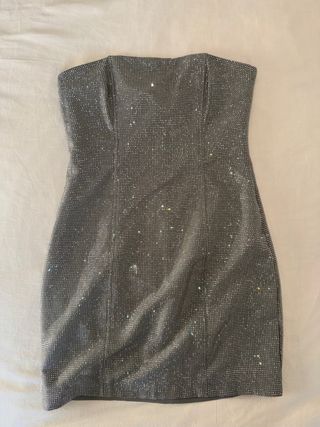 Vestido mini Zara plateado con brillos