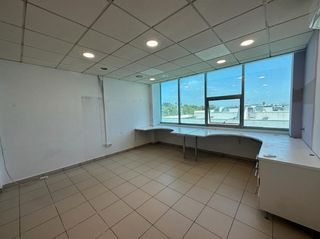 Alquiler Oficina Local 85 m2 Polígono Casa Grande