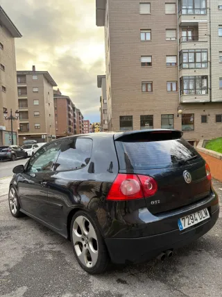 Volkswagen Golf 2005