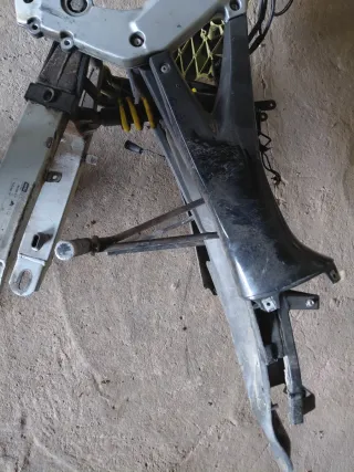 Basculante y piezas Aprilia RS 50