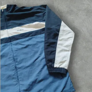 Sudadera Nike 1986 Azul y Blanca
