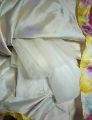 Vestido fiesta floral amarillo talla XS