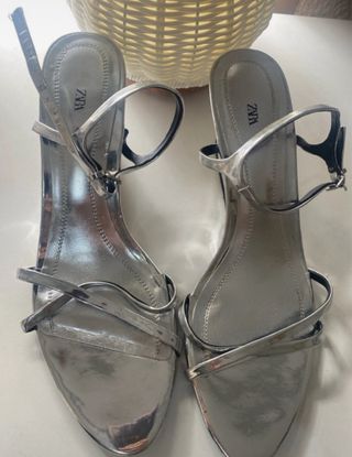 Sandalias ZARA plateadas