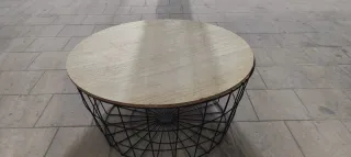 Mesa de centro redonda metal e madeira