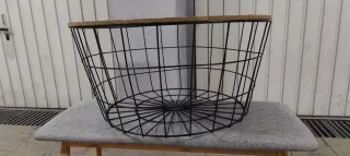 Mesa de centro redonda metal e madeira