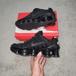 Zapatillas Nike Shox Negras