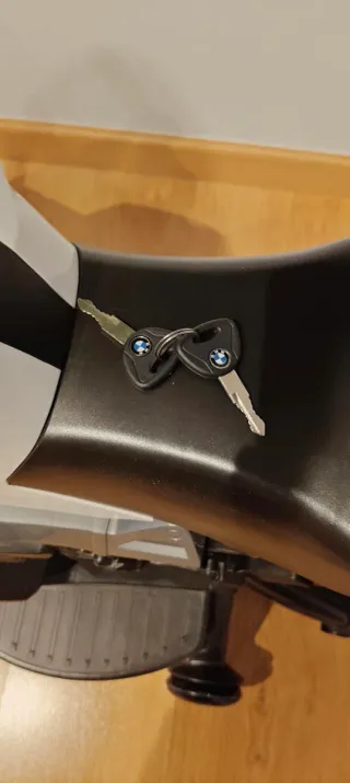 Moto Eléctrica Infantil BMW K1300S