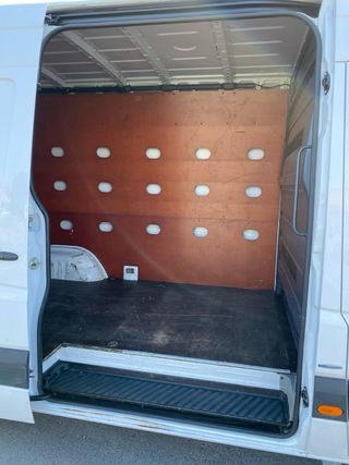 Mercedes-Benz Sprinter 2018 (L2H2)