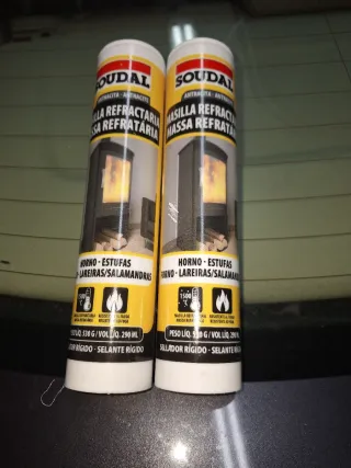 Masilla refractaria Soudal (2 tubos)
