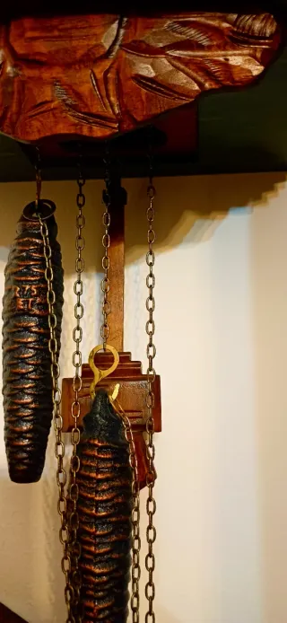 Orologio a cucù in legno