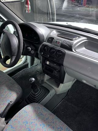 Nissan Micra 1998. urge venta