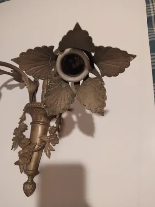 Aplique de pared latón antiguo