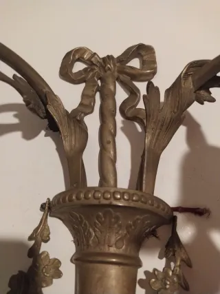 Aplique de pared latón antiguo