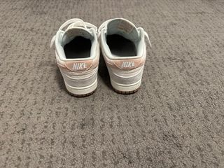 Zapatillas Nike Dunk Gris y Rosa