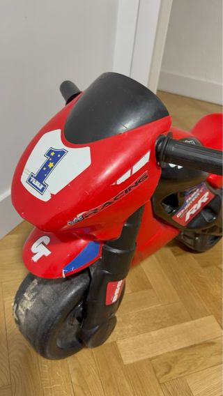 Moto de juguete para niños