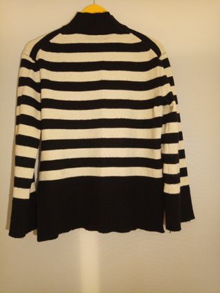 Jersey Bershka rayas blanco y negro