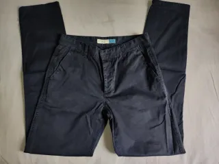Pantalón chino azul marino