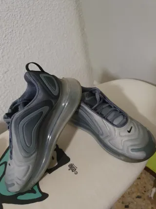 Zapatillas Nike Grises