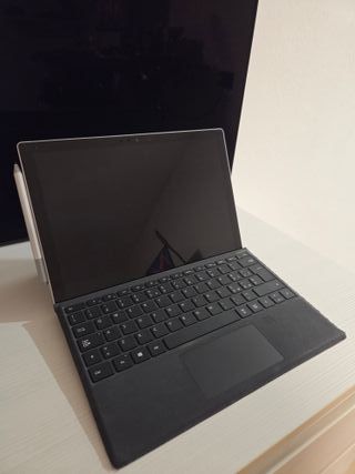 Microsoft Surface Pro 7+ i5/8GB/256GB + Pen