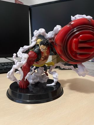 Figuras One Piece: Luffy, Shanks y Bartolomeo