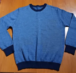 Maglione blu girocollo