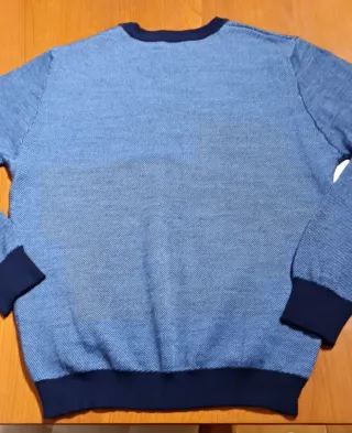 Maglione blu girocollo