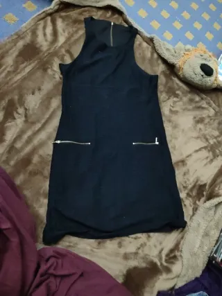 Vestido negro sin marca talla M