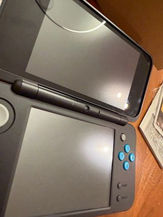 Nintendo New 2DS XL Nero/Turchese + Scatola