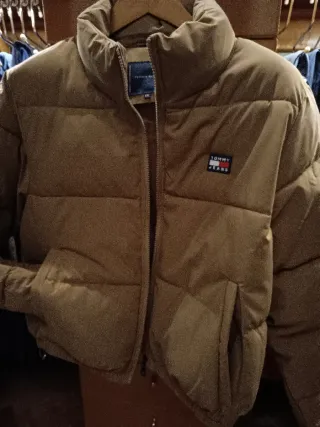 Cazadora Tommy Jeans Marrón