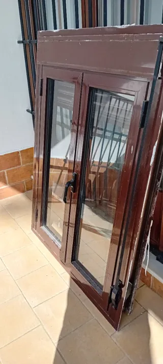 2 Ventanas Aluminio Madera