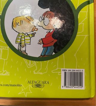 MANOLITO TIENE UN SECRETO (Spanish Edition)