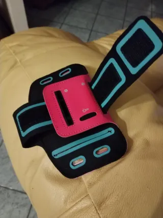 Porta cellulare da braccio rosa