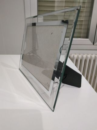 Marco de fotos de cristal y metal plateado