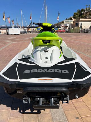 Moto de agua Sea Doo GTI 130 2021