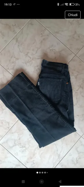 Pantaloni Levi's in velluto grigio