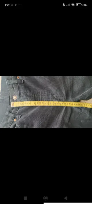 Pantaloni Levi's in velluto grigio