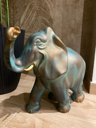 Figura Elefante Decorativa Verde y Cobre